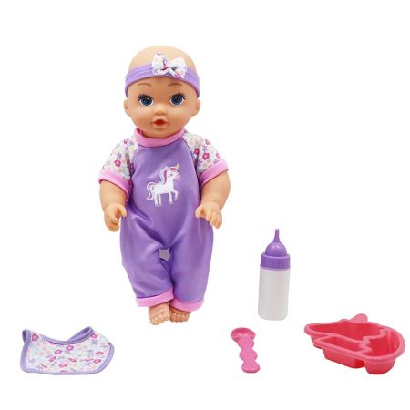 Muñeca bebé hace pipí