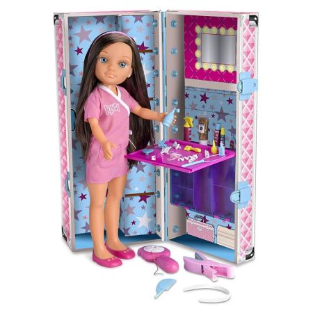 Muñeca Nancy y su maletin de peinados