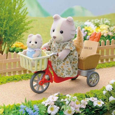 Sylvanian Families pedaleando con mamá